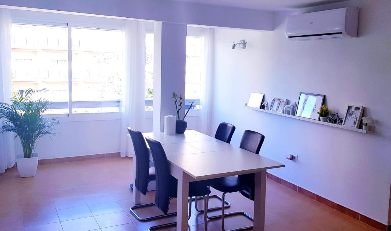 Apartamento La Carihuela توريمولينوس المظهر الخارجي الصورة